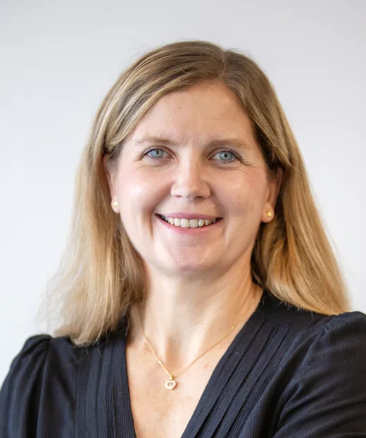 simon-avocat-luxembourg_home-modale-cecile-henle-2